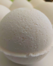 Load image into Gallery viewer, The Revitaliser Frizzbombbathbombs